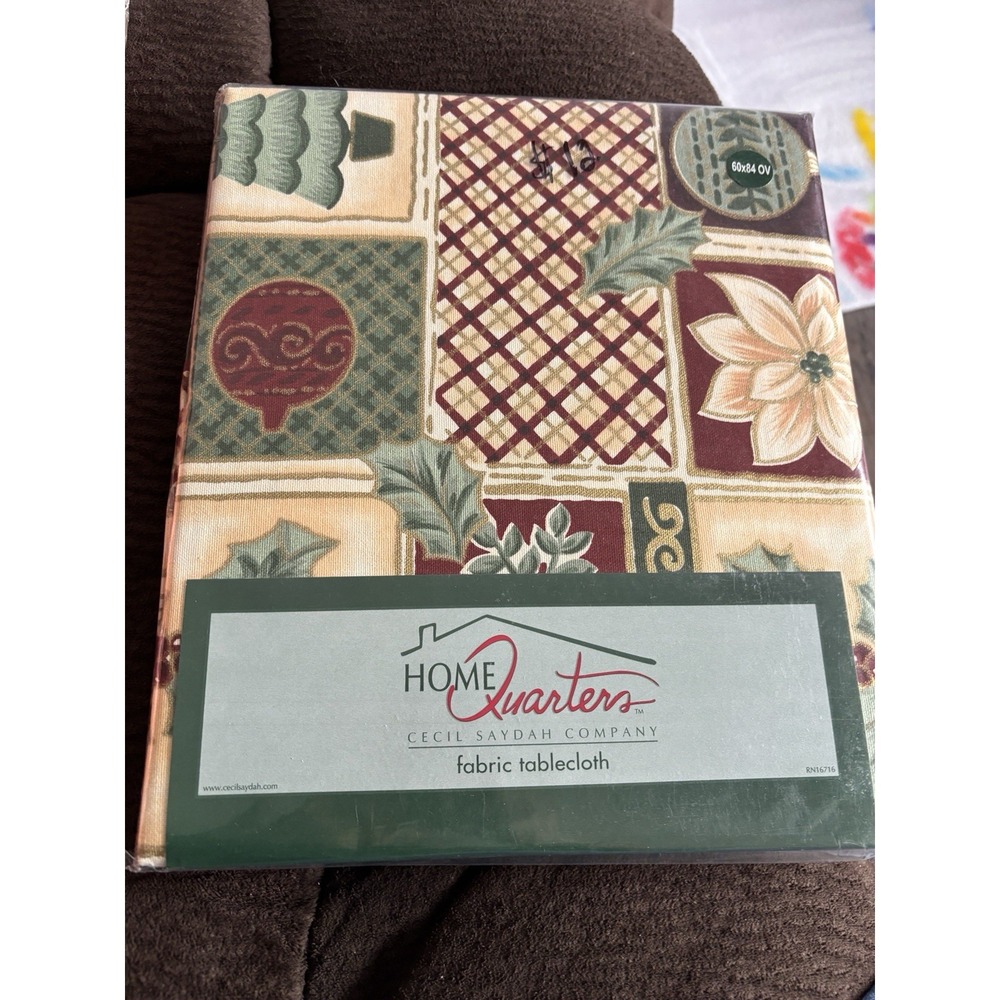NWT Home Quarter Fabric Tablecloth Christmas 60x84 Oval Americana Tree Poinsetti